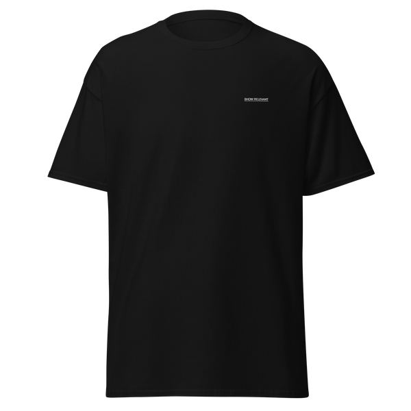 Showrelevant Shirt in Schwarz mit SHOWRELEVANT-Logo – Frontansicht